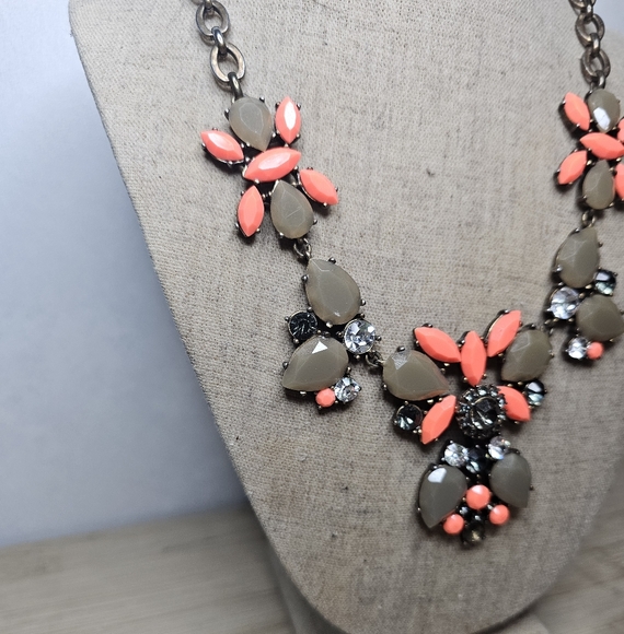Gorgeous Statement Necklace by J.Crew Y2K - Picture 5 of 6